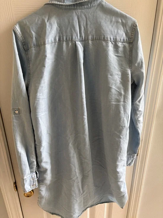 Victoria's Secret Light Wash Denim Shirt Jacket - Picture 3 of 7